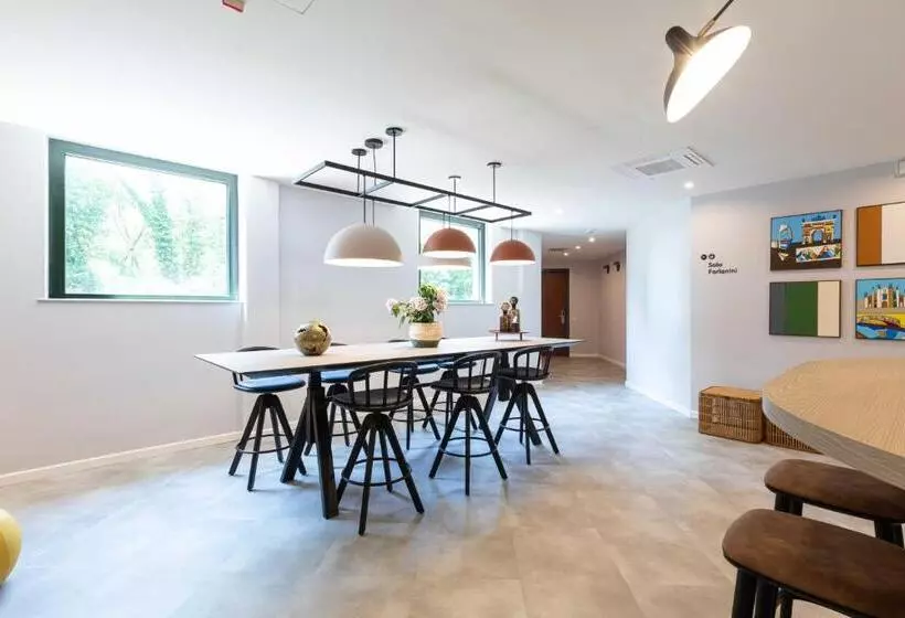 בית מלון כפרי Belstay Milano Linate