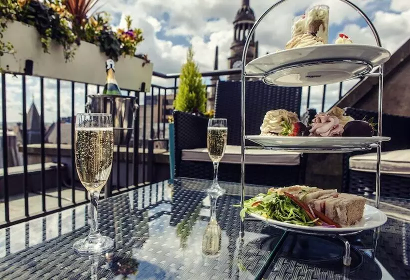 ホテル Carlton George