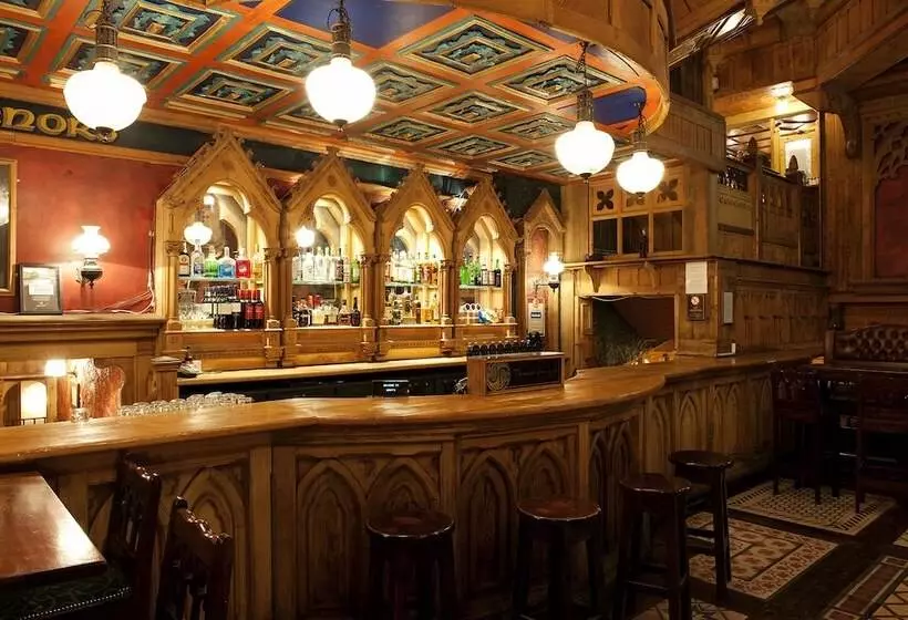 ホテル Carlton George