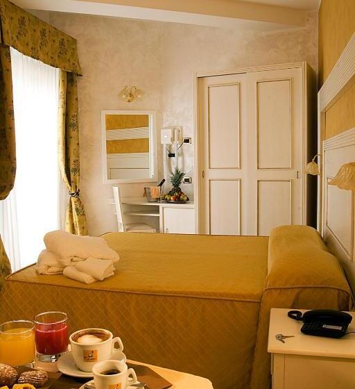 هتل Diplomat Palace