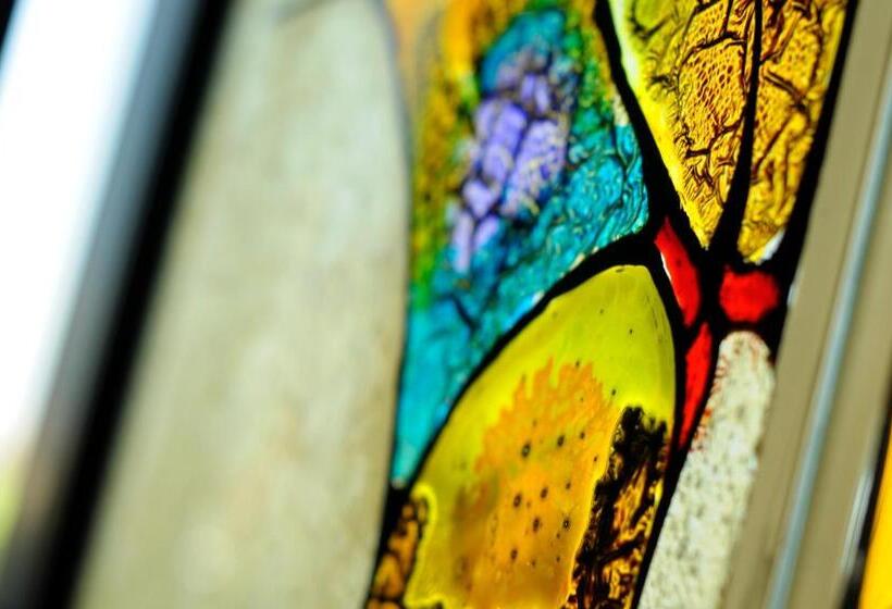 هتل Diplomat Palace