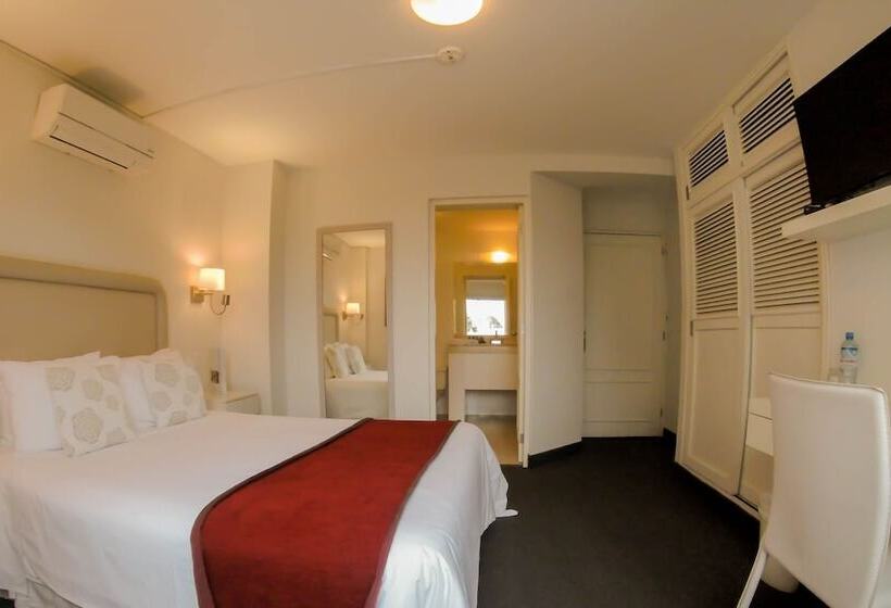 El Golf Hotel Boutique