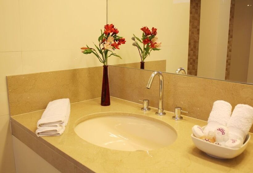 El Golf Hotel Boutique