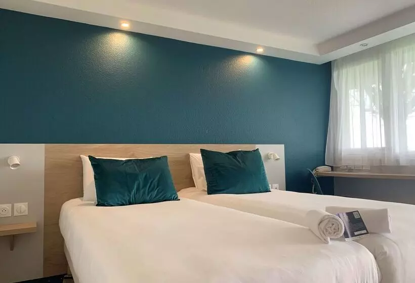 فندق Kyriad Chateauroux  Saint Maur