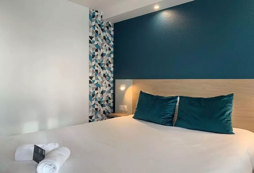 فندق Kyriad Chateauroux  Saint Maur