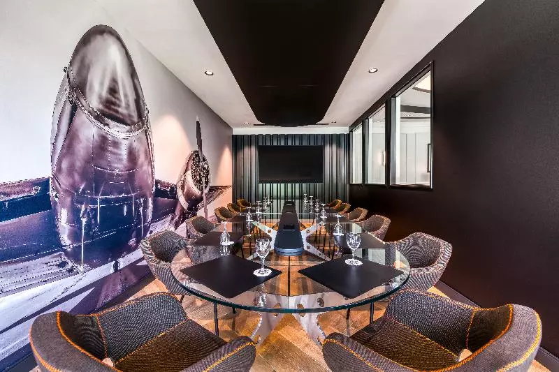 Отель Mercure Neu Isenburg