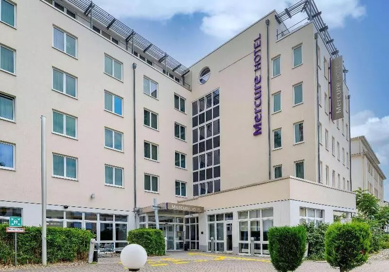 Отель Mercure Neu Isenburg