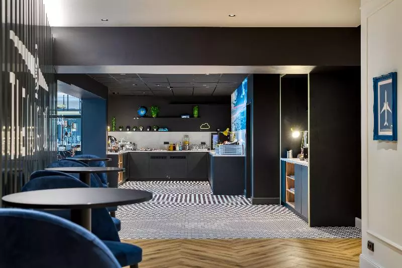 Отель Mercure Neu Isenburg