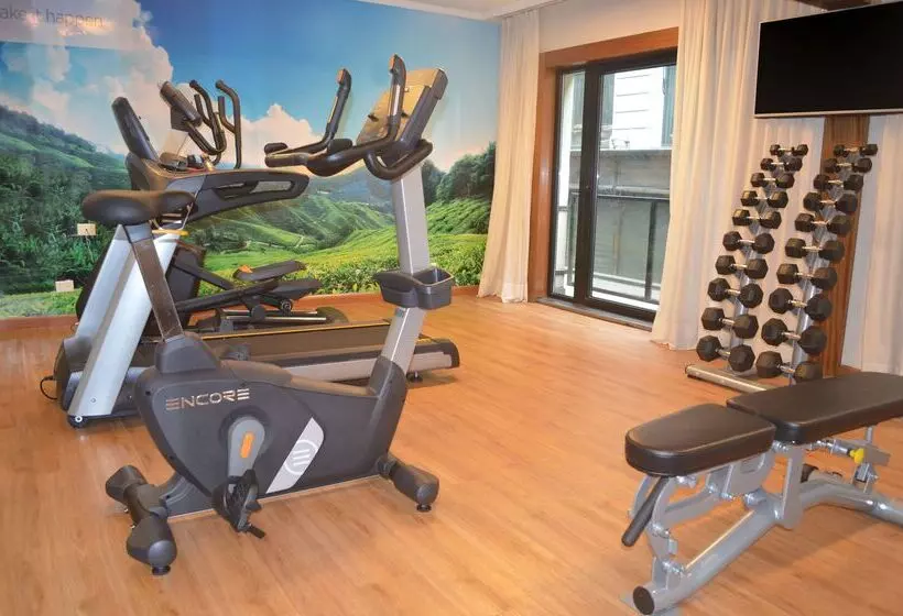 هتل NH Buenos Aires Florida