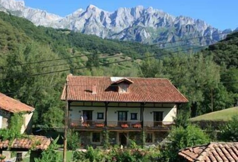 ホテル Posada San Pelayo