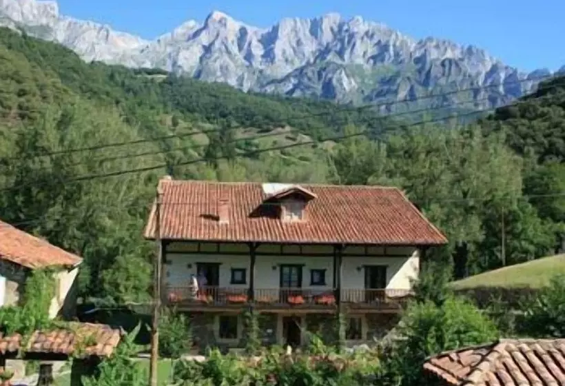 فندق Posada San Pelayo