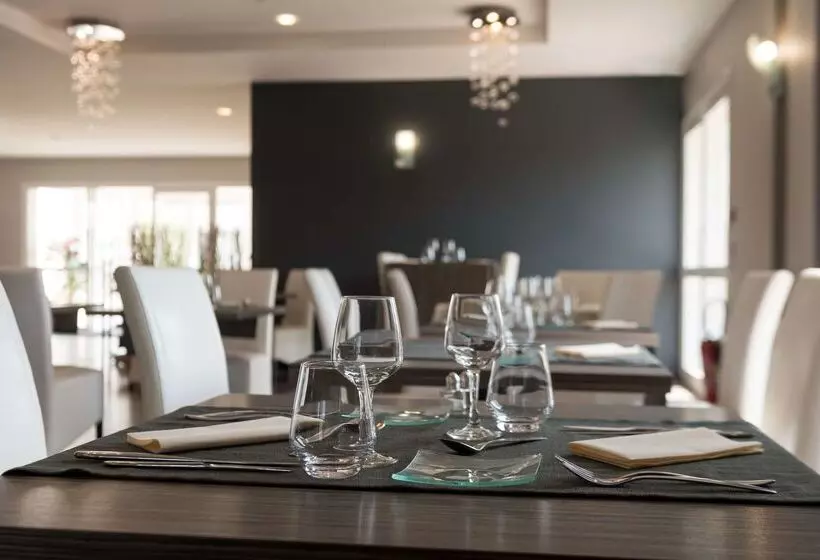 ホテル The Originals City, Hôtel La Terrasse, Tours Nord