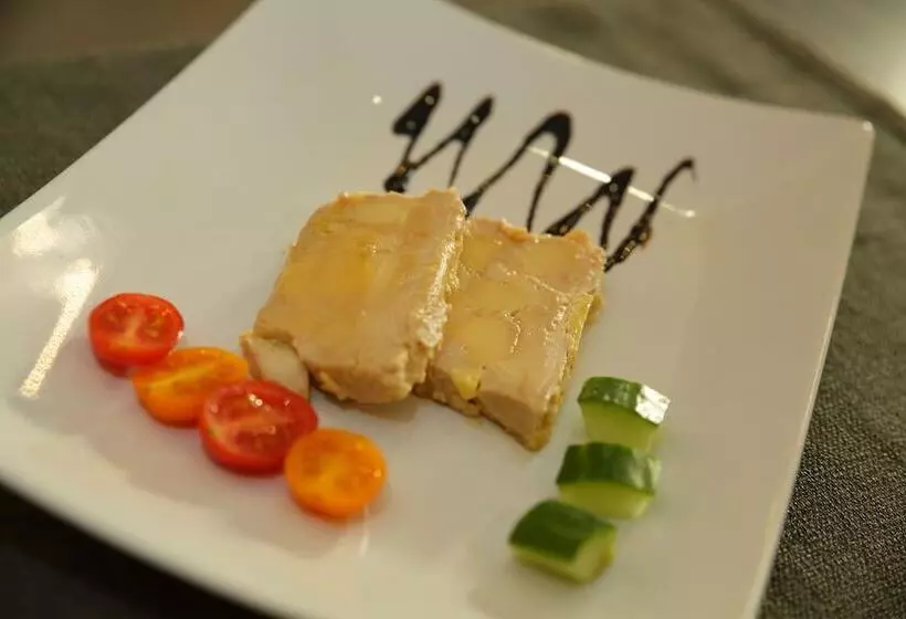 ホテル The Originals City, Hôtel La Terrasse, Tours Nord