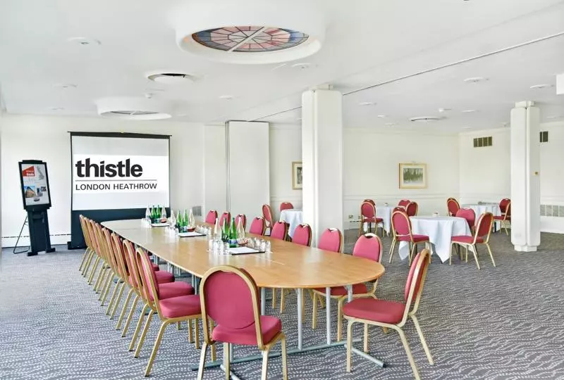 Otel Thistle London Heathrow Terminal 5