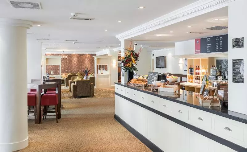 酒店 Thistle London Heathrow Terminal 5