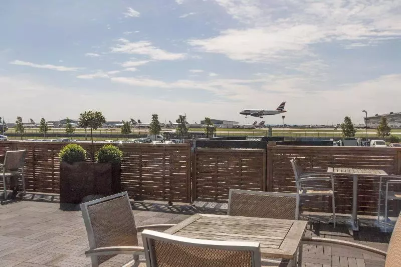 酒店 Thistle London Heathrow Terminal 5