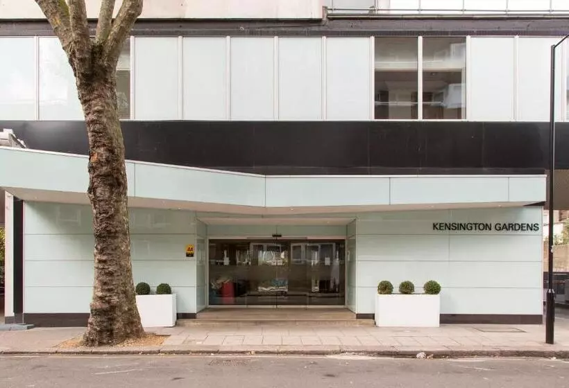 ホテル Thistle London Hyde Park Kensington Gardens