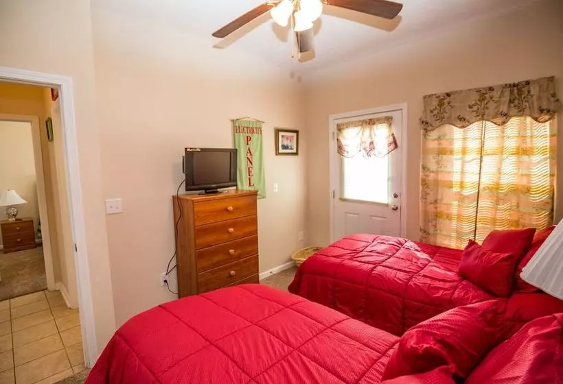 Gulf Stream Cottage #1912