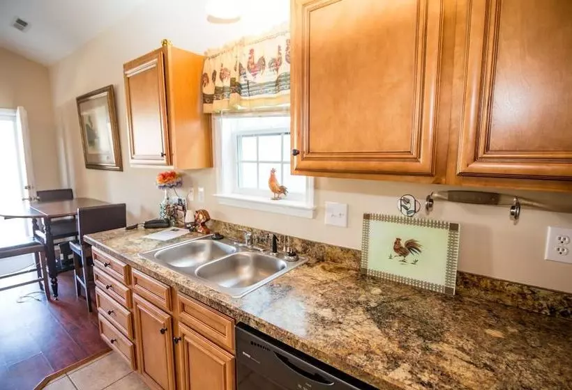 Gulf Stream Cottage #1912