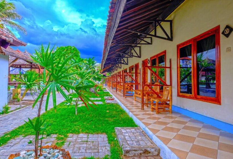 ホテル Surfers Beachfront Lombok