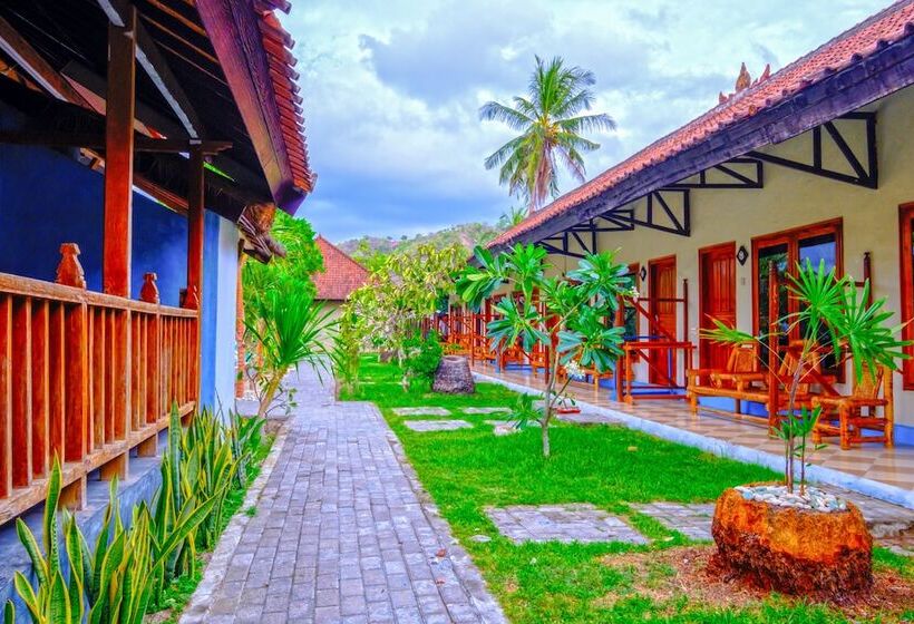 ホテル Surfers Beachfront Lombok