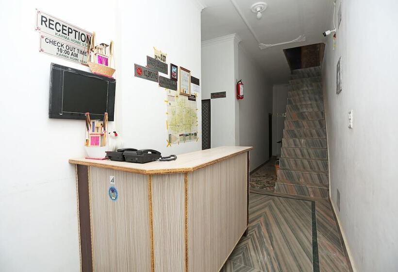 בית מלון כפרי Karma Guest House By Oyo