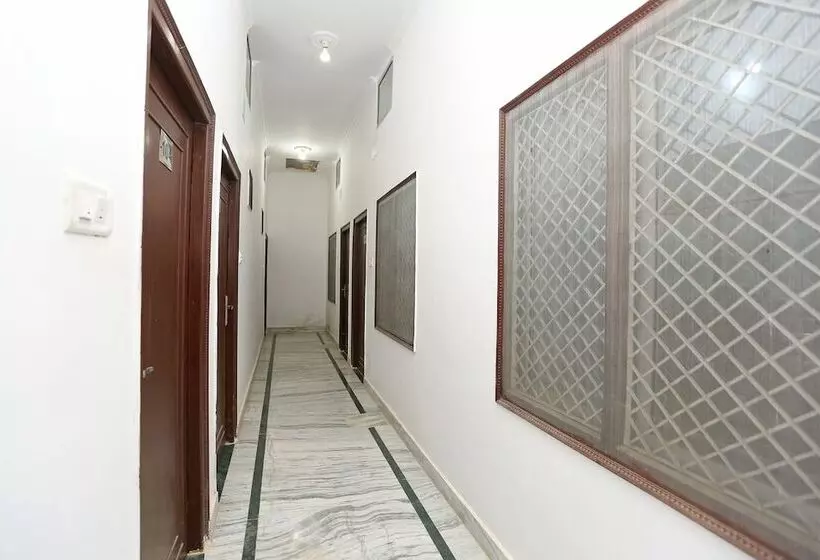 هتل Karma Guest House By Oyo