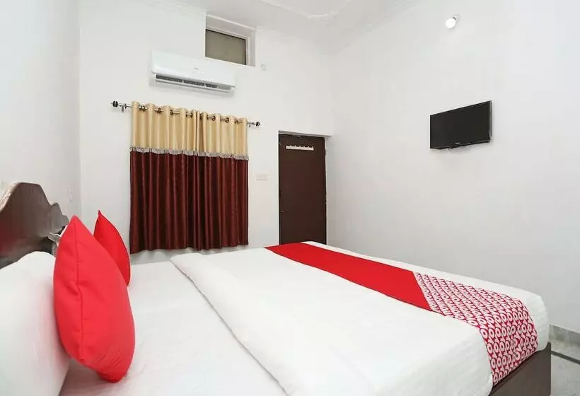 هتل Karma Guest House By Oyo