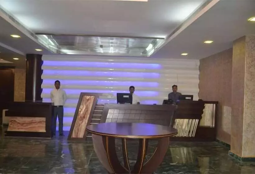 هتل Patliputra Nirvanaa