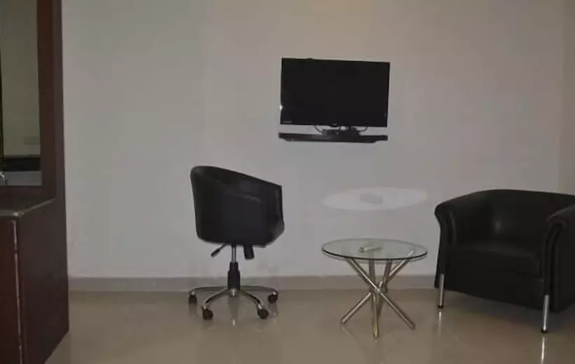 هتل Patliputra Nirvanaa