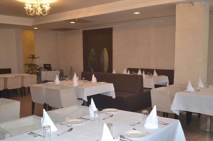 酒店 Patliputra Nirvanaa