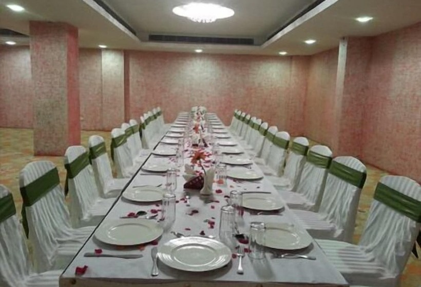 酒店 Patliputra Nirvanaa