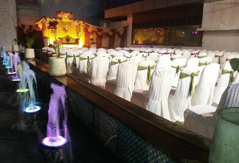 酒店 Patliputra Nirvanaa