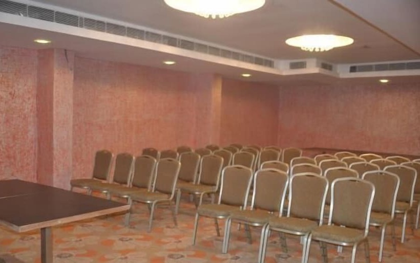 酒店 Patliputra Nirvanaa