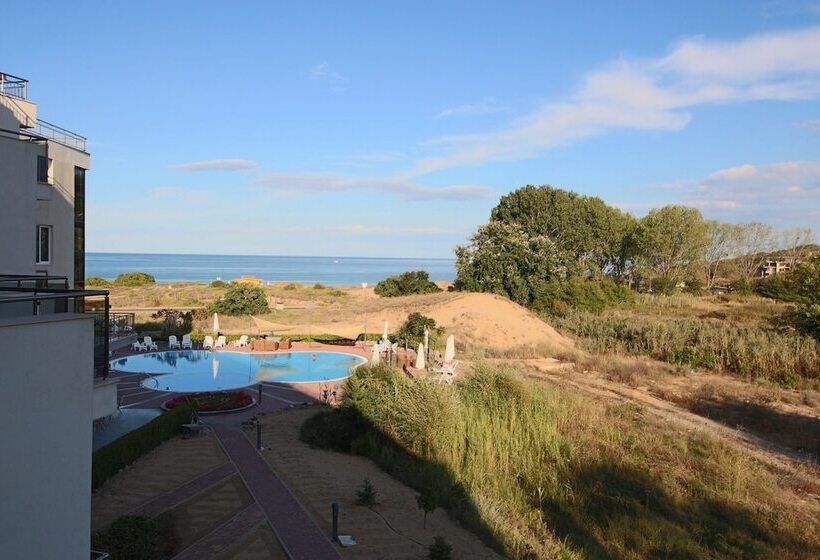 هتل Menada Sozopol Apartments