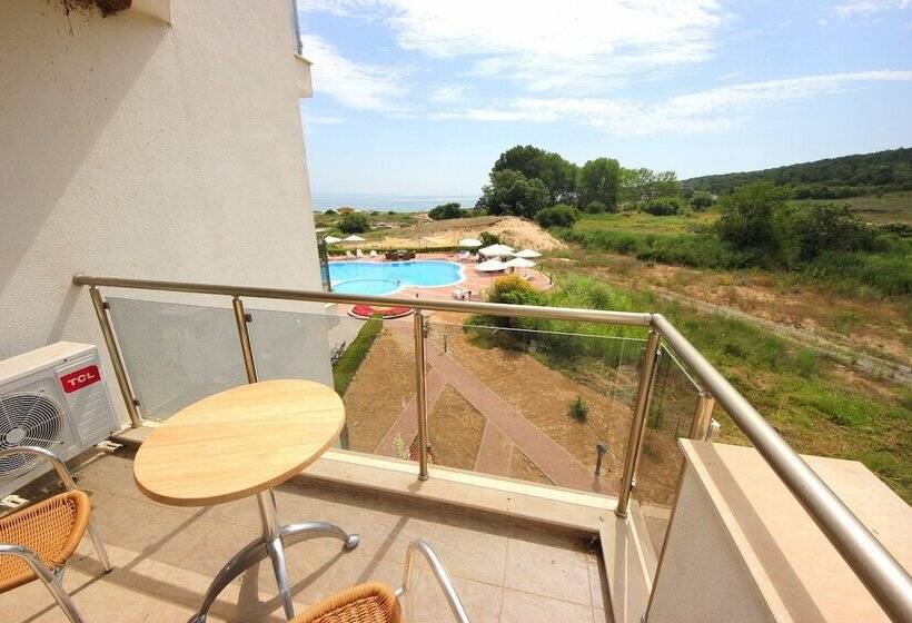 هتل Menada Sozopol Apartments