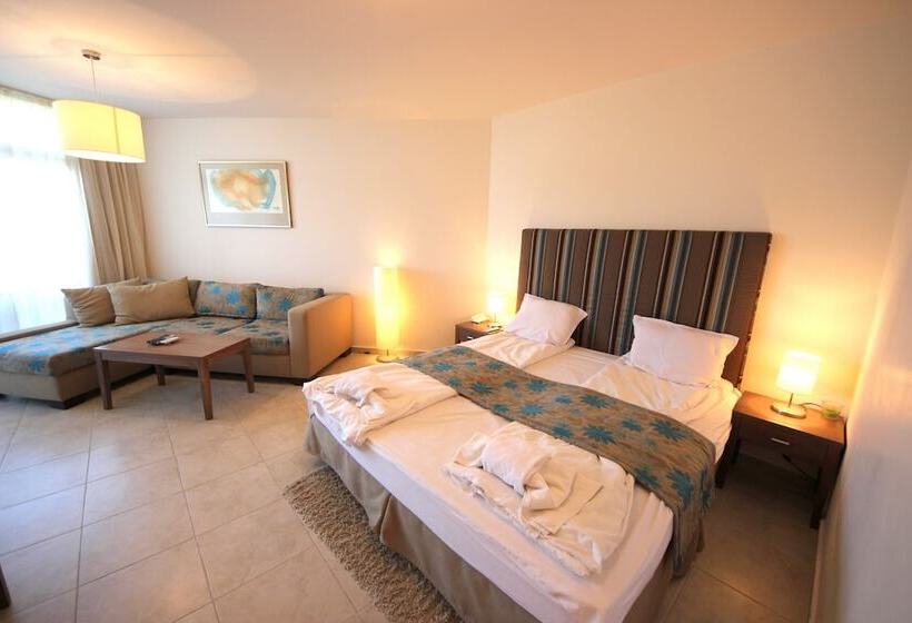 هتل Menada Sozopol Apartments