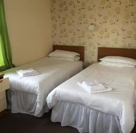 هاستل The Island View Inn