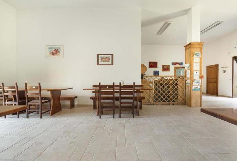 مبيت وإفطار Agriturismo Podere San Giorgio