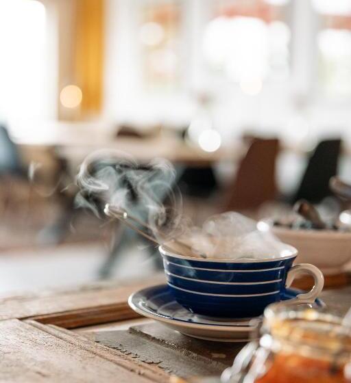 تختخواب و صبحانه Sköllengården