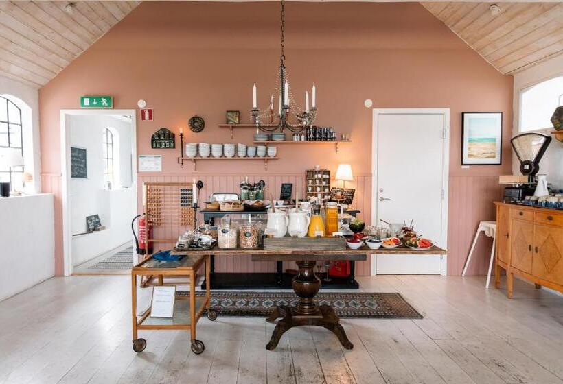 تختخواب و صبحانه Sköllengården