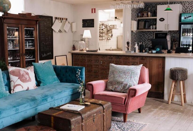 تختخواب و صبحانه Sköllengården