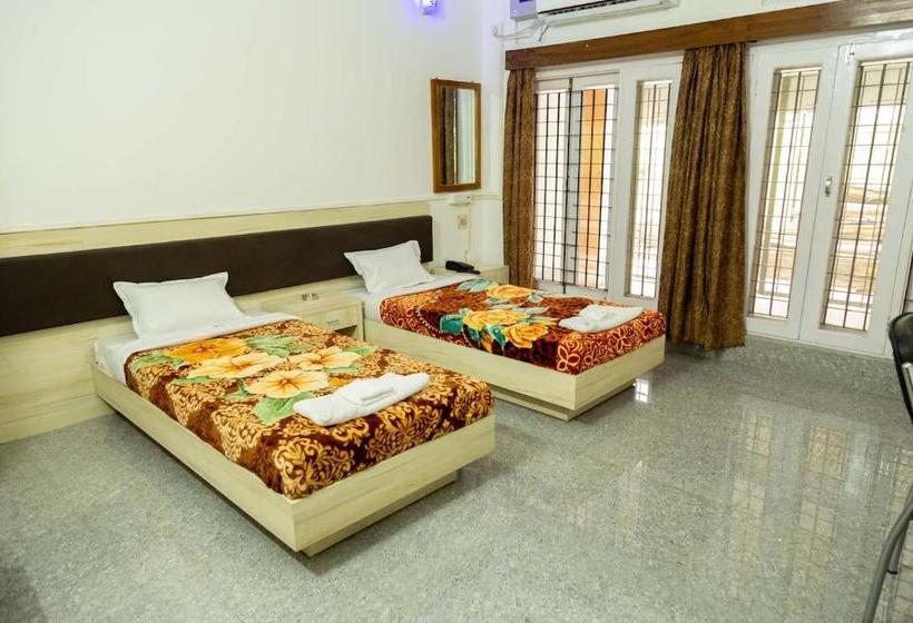 בית מלון כפרי Kb Homes