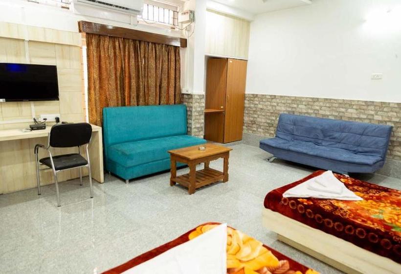 בית מלון כפרי Kb Homes