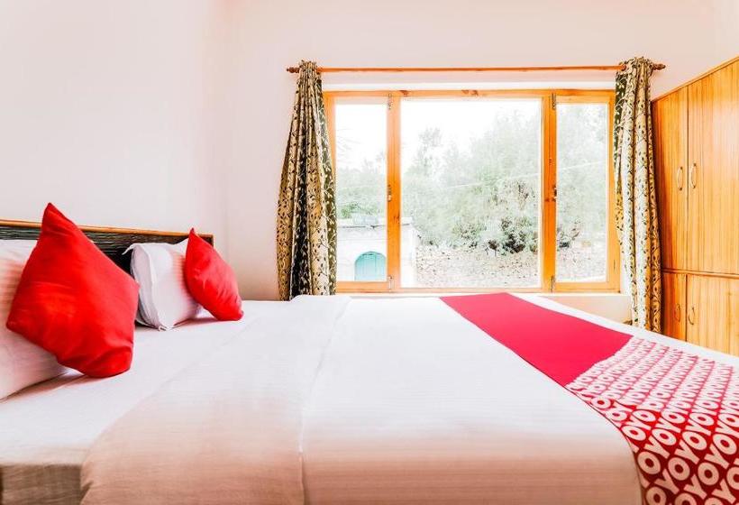 בית מלון כפרי Oyo 72466  Charvi Inn