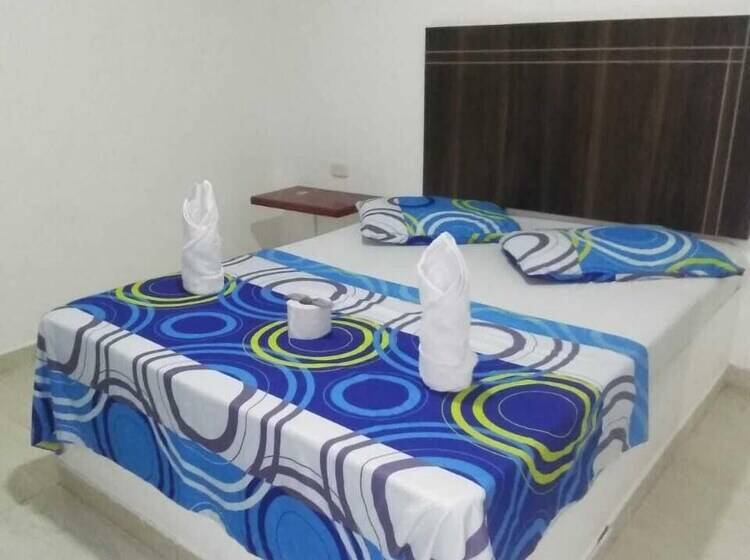 בית מלון כפרי Villa Luna Del Llano