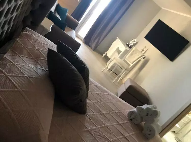 پانسیون Incanto Luxury Rooms