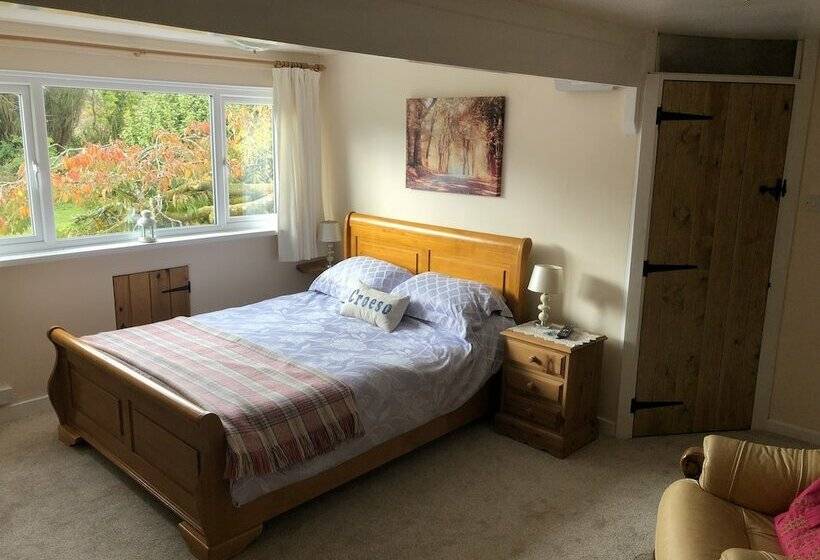 Blaencwm Bed And Breakfast