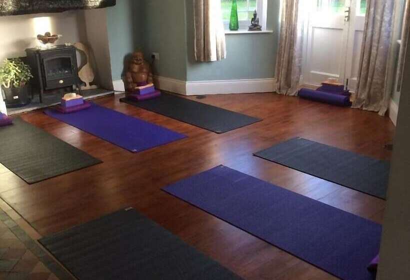 Churchend Farm Bed & Breakfast