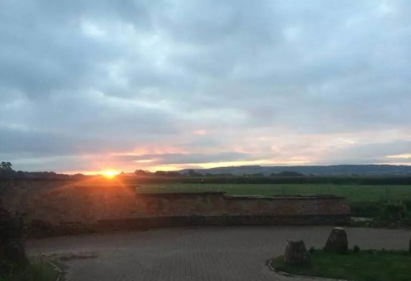 Churchend Farm Bed & Breakfast